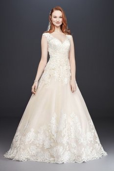 Petite Size Scalloped Lace and Tulle Wedding Dress Style 7WG3850