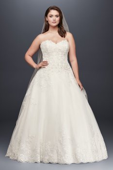 9V3836 Style Long Strapless Sweetheart Neckline Lace Bridal Ball Gown
