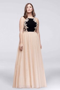 Plus Size Long Halter Neck Lace Appliqued Ball Gown Prom Dress 57099W