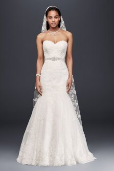 Sweetheart Trumpet Gown with Beaded Sash Style V3680