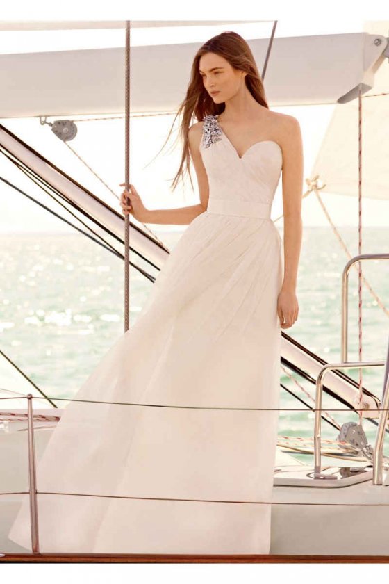 One Shoulder Wedding Dress Style VW351185