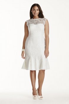 Plus Size Short Lace Cap Sleeve Short Bridal Dress 9SDWG0207