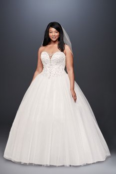 Plus Size New Strapless Sweetheart Neckline Beads Embellished 9V3849 Style Bridal Ball Gown