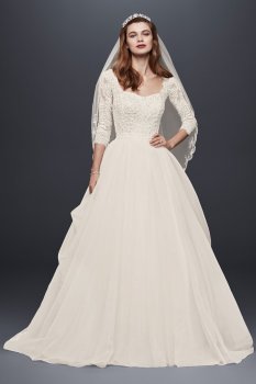 Classic 3/4 Sleeve Lace and Organza CWG731 Style Organza Wedding Dresses