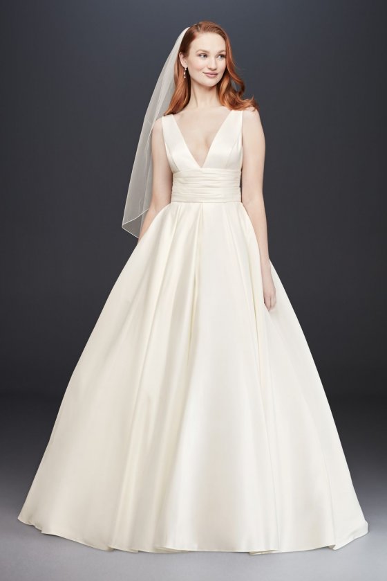 Tank V-neck A-line Long V3848 Style Satin Wedding Gown