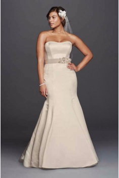 Long Strapless Mermaid Wedding Dress with Visible Seams Plus Size 9KP3738