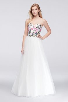 Beautiful Long A-line Strapless Sweetheart Neckline Sean Collections 233 Prom Dress with Embroidered Bodice